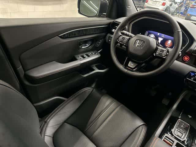 2026 Honda Passport TrailSport Elite Ash Green Metallic at Honda of Clear Lake