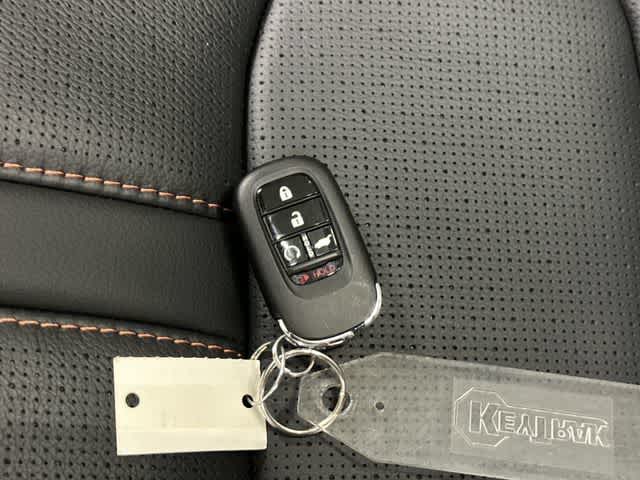 2026 Honda Passport TrailSport Elite Sonic Gray Pearl at Honda of Clear Lake
