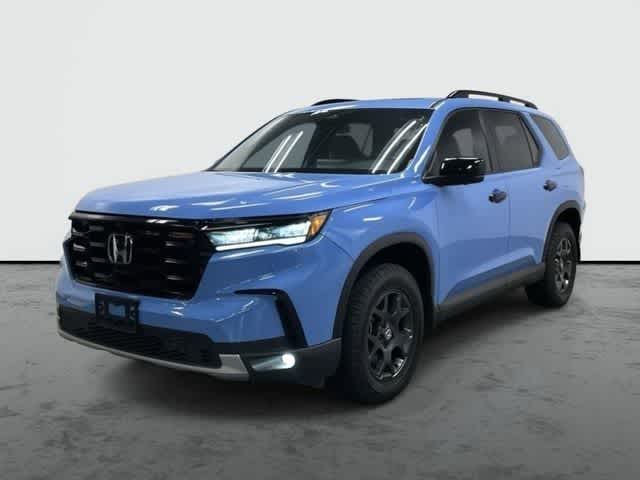 2025 Honda Pilot TrailSport Diffused Sky Pearl at Beck & Masten Kia
