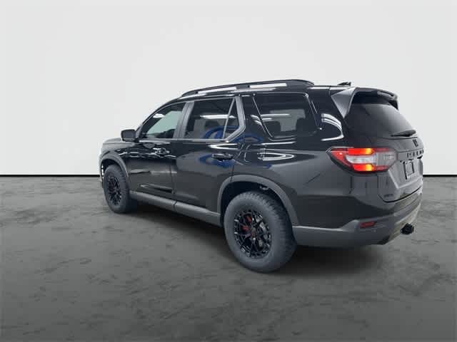 2025 Honda Pilot TrailSport Crystal Black Pearl at Honda of Clear Lake