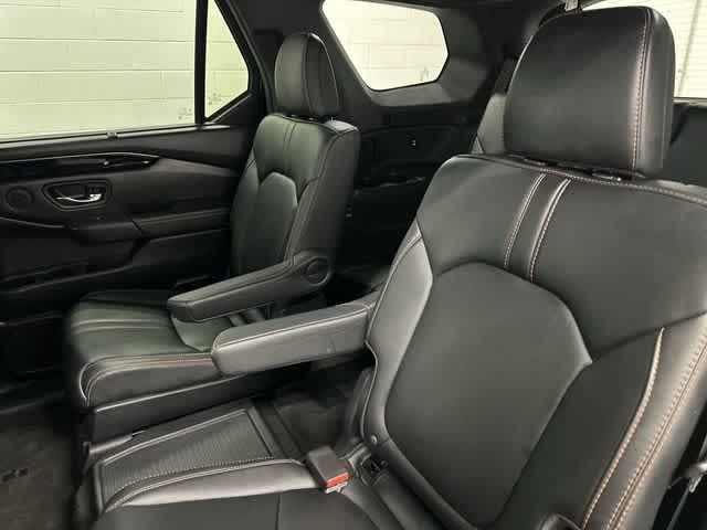 2024 Honda Pilot TrailSport Crystal Black Pearl at Honda of Clear Lake