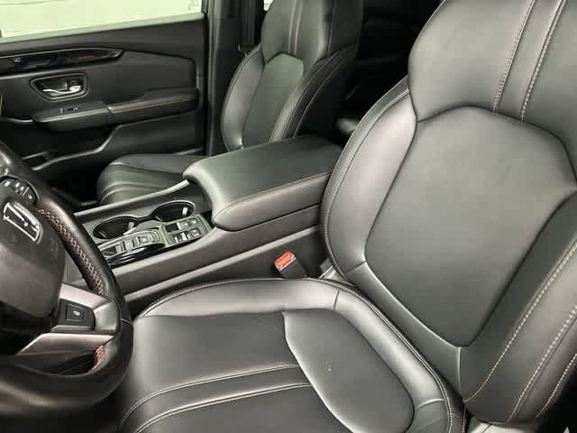 2024 Honda Pilot TrailSport Crystal Black Pearl at Honda of Clear Lake