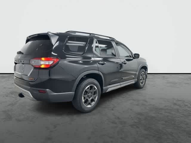 2024 Honda Pilot TrailSport Crystal Black Pearl at Honda of Clear Lake