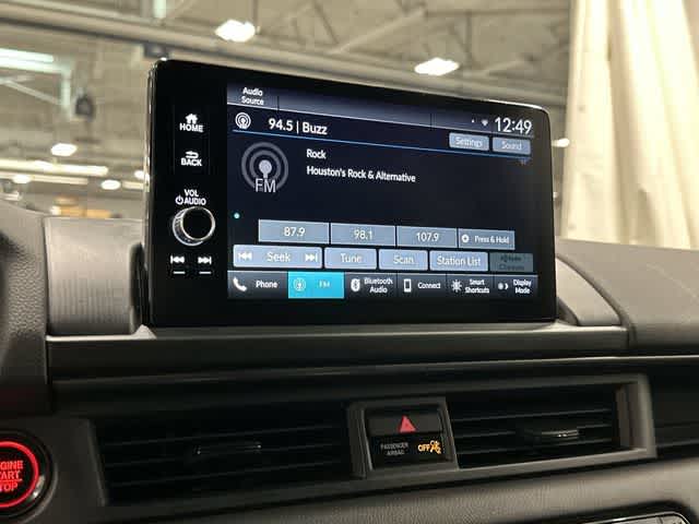 2025 Honda Pilot TrailSport Lunar Silver Metallic at Honda of Clear Lake