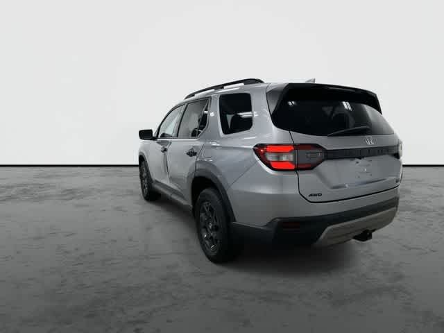 2025 Honda Pilot TrailSport Lunar Silver Metallic at Honda of Clear Lake