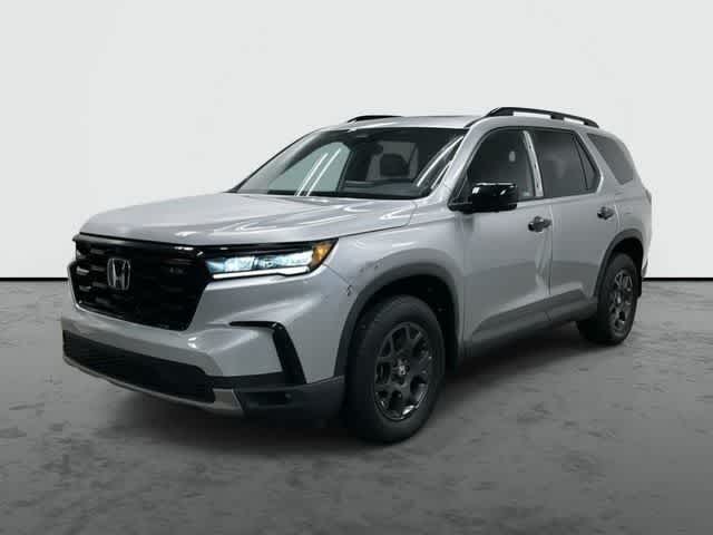 2025 Honda Pilot TrailSport Lunar Silver Metallic at Honda of Clear Lake