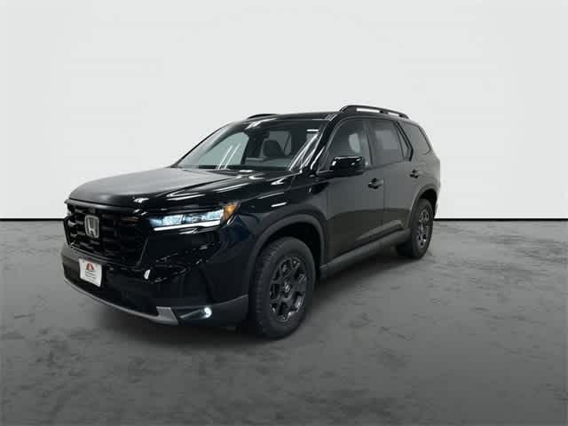 2025 Honda Pilot TrailSport Crystal Black Pearl at Honda of Clear Lake