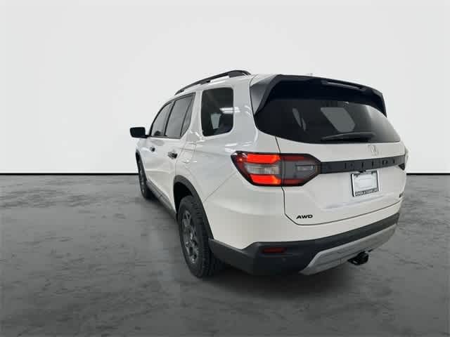 2025 Honda Pilot TrailSport Platinum White Pearl at Honda of Clear Lake