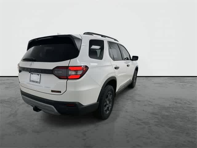 2025 Honda Pilot TrailSport Platinum White Pearl at Honda of Clear Lake