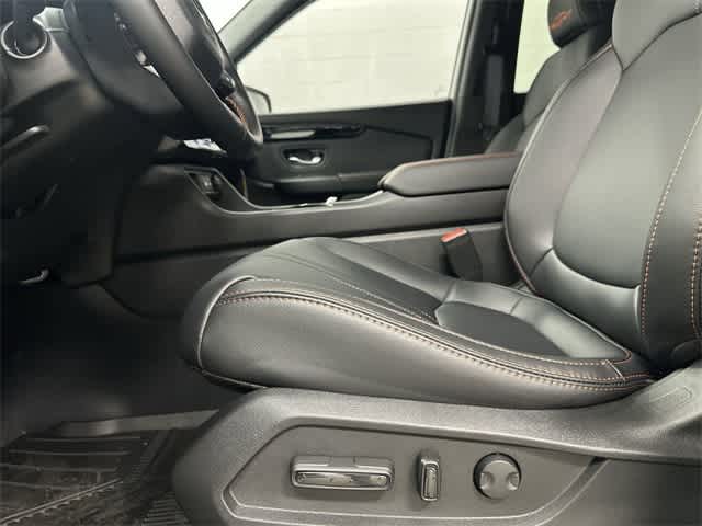 2025 Honda Pilot TrailSport Platinum White Pearl at Honda of Clear Lake