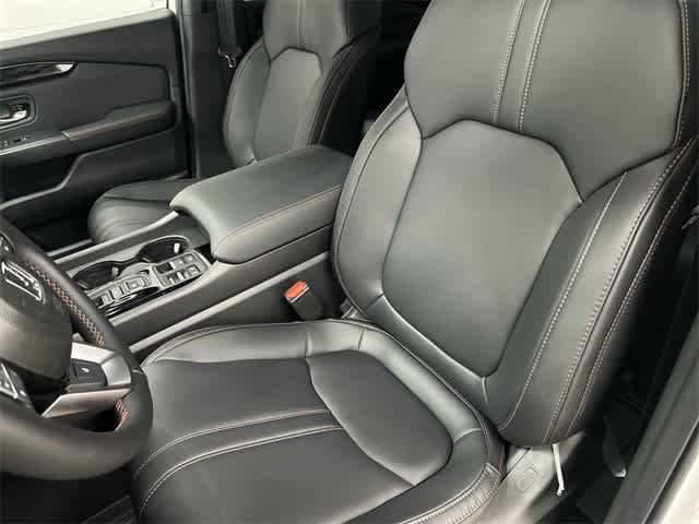 2025 Honda Pilot TrailSport Platinum White Pearl at Honda of Clear Lake