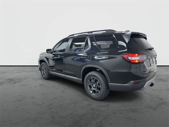 2025 Honda Pilot TrailSport Crystal Black Pearl at Honda of Clear Lake