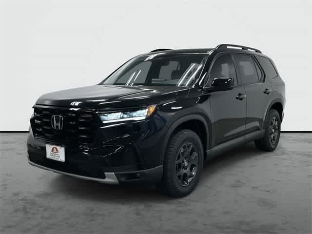 2025 Honda Pilot TrailSport Crystal Black Pearl at Honda of Clear Lake