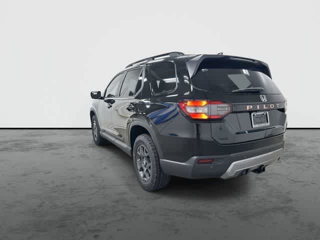 2026 Honda Pilot TrailSport Crystal Black Pearl at Honda of Clear Lake