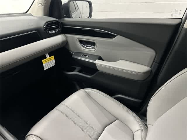 2025 Honda Pilot Touring Lunar Silver Metallic at Honda of Clear Lake