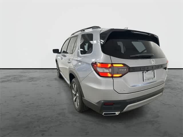 2025 Honda Pilot Touring Lunar Silver Metallic at Honda of Clear Lake