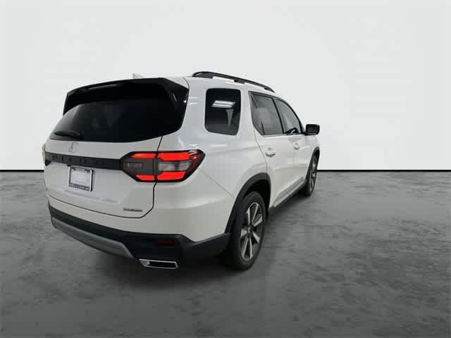 2025 Honda Pilot Touring Platinum White Pearl at Honda of Clear Lake