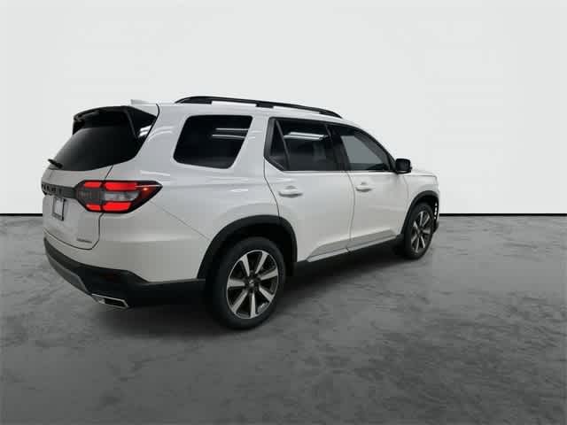 2025 Honda Pilot Touring Platinum White Pearl at Honda of Clear Lake