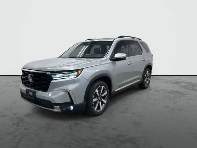 2025 Honda Pilot Touring Lunar Silver Metallic at Honda of Clear Lake