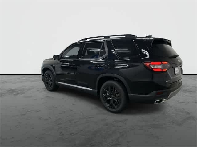 2025 Honda Pilot Touring+ Crystal Black Pearl at Honda of Clear Lake