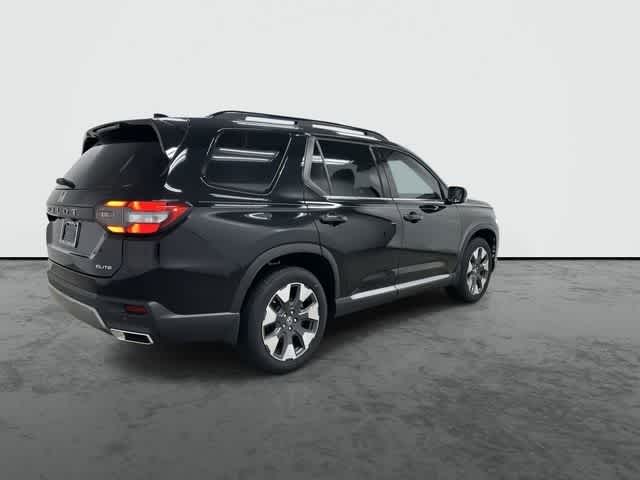 2026 Honda Pilot Elite Crystal Black Pearl at Beck & Masten Kia