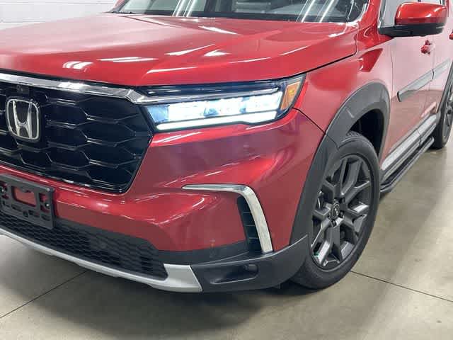 2023 Honda Pilot Elite Radiant Red Metallic II at Beck & Masten Kia