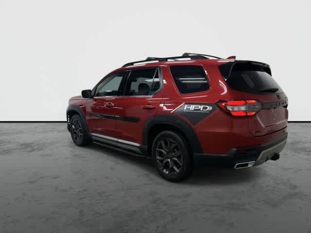 2023 Honda Pilot Elite Radiant Red Metallic II at Beck & Masten Kia