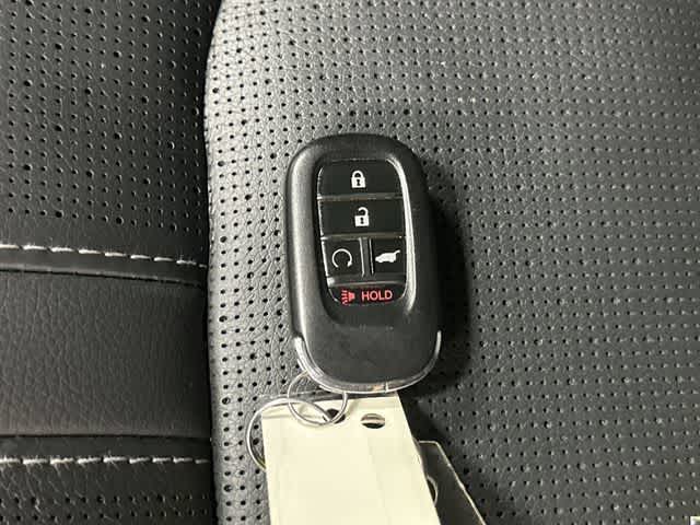 2023 Honda Pilot Elite Radiant Red Metallic II at Beck & Masten Kia