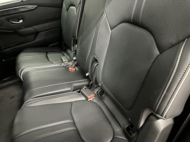 2023 Honda Pilot photo 11 of 33