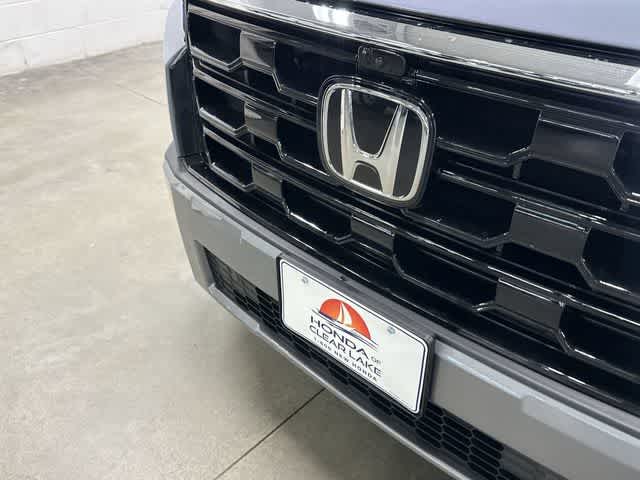 2026 Honda Pilot Elite Sonic Gray Pearl at Team Honda