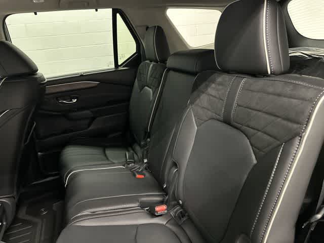 2026 Honda Pilot Elite Sonic Gray Pearl at Team Honda