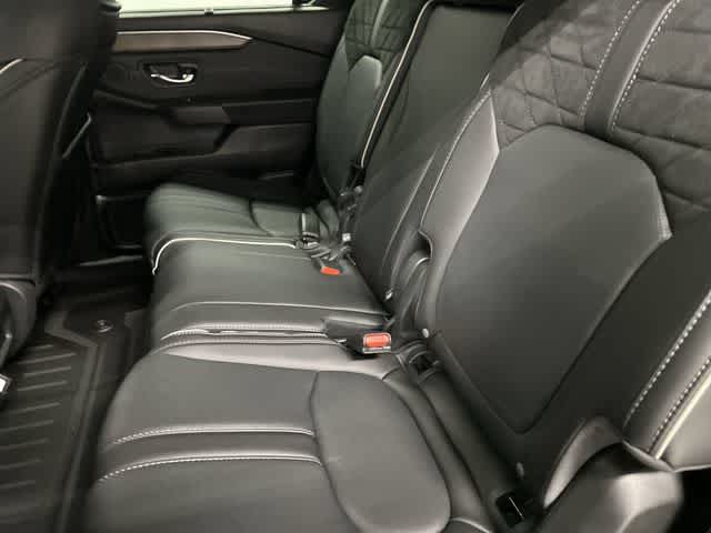 2026 Honda Pilot Elite Sonic Gray Pearl at Team Honda