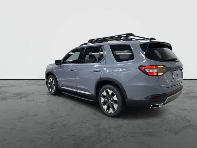 2026 Honda Pilot Elite Sonic Gray Pearl at Team Honda
