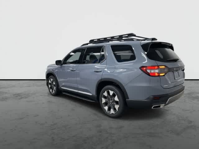 2026 Honda Pilot photo 9 of 33