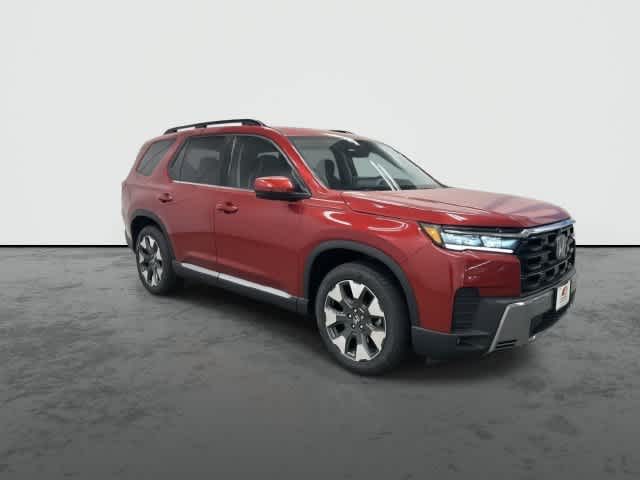 2026 Honda Pilot photo 5 of 32