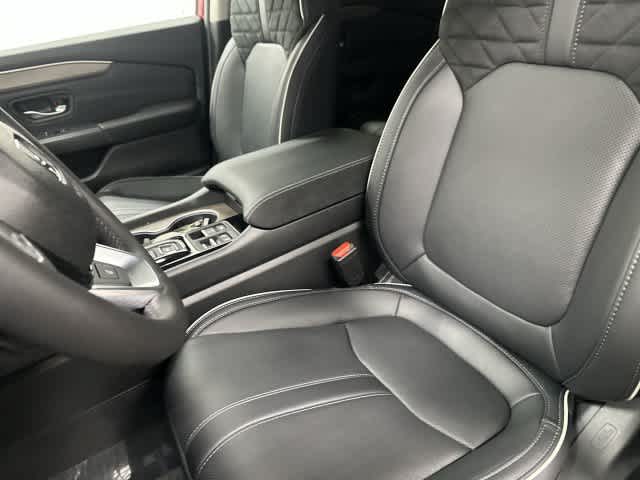 2026 Honda Pilot photo 10 of 32