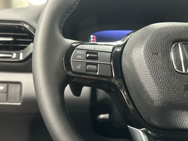 2026 Honda Pilot photo 16 of 32