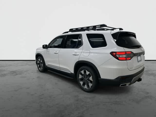 2026 Honda Pilot Elite Platinum White Pearl at Team Honda