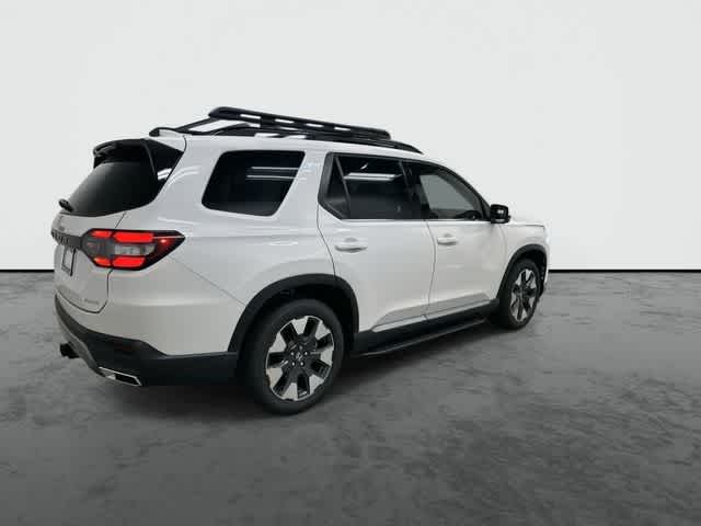 2026 Honda Pilot Elite Platinum White Pearl at Team Honda
