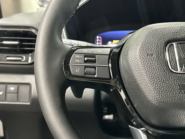 2026 Honda Pilot Elite Platinum White Pearl at Team Honda