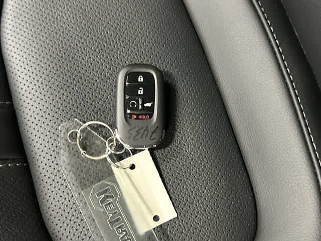 2026 Honda Pilot Elite Platinum White Pearl at Team Honda