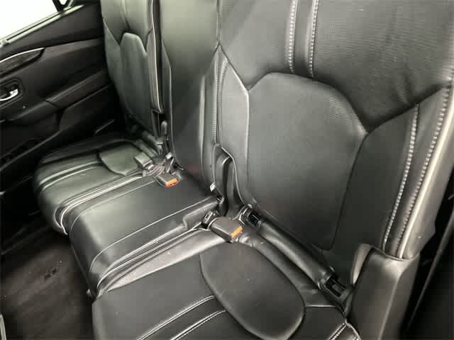 2023 Honda Pilot Elite Sonic Gray Pearl at Sterling McCall Acura