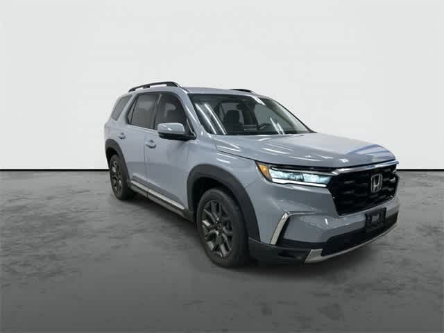 2023 Honda Pilot Elite Sonic Gray Pearl at Sterling McCall Acura