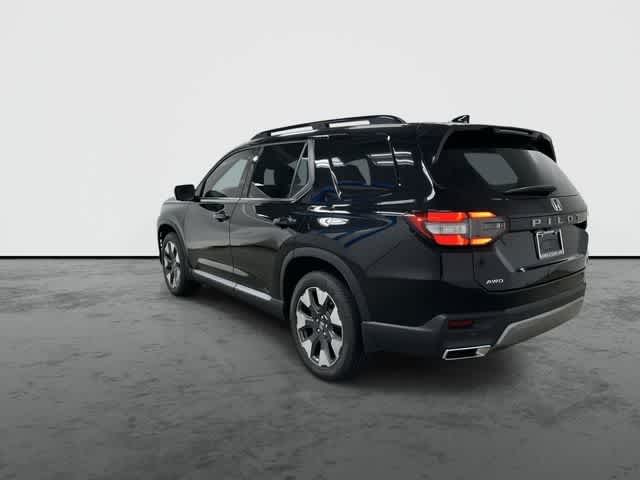 2026 Honda Pilot Elite Crystal Black Pearl at Honda of Clear Lake
