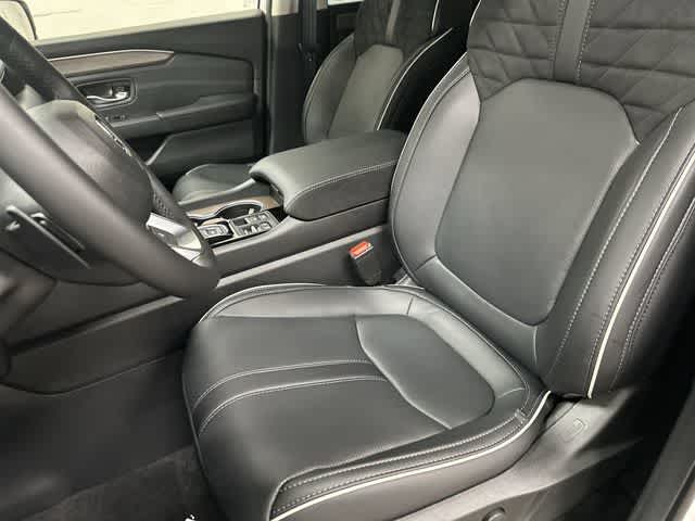 2026 Honda Pilot Elite Platinum White Pearl at Honda of Clear Lake