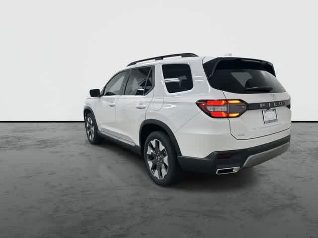 2026 Honda Pilot Elite Platinum White Pearl at Honda of Clear Lake