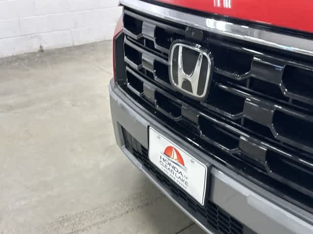 2026 Honda Pilot photo 31 of 33