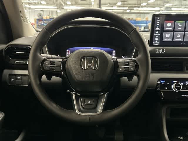2026 Honda Pilot photo 15 of 33