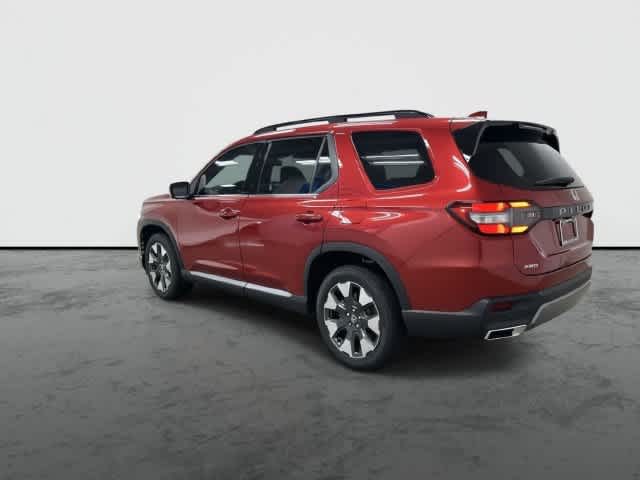 2026 Honda Pilot photo 9 of 33