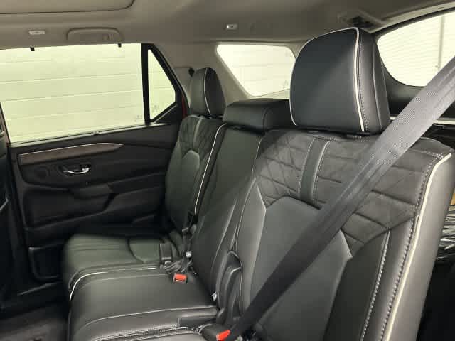 2026 Honda Pilot photo 14 of 33